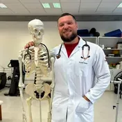 Dr. Ricardo Rauber